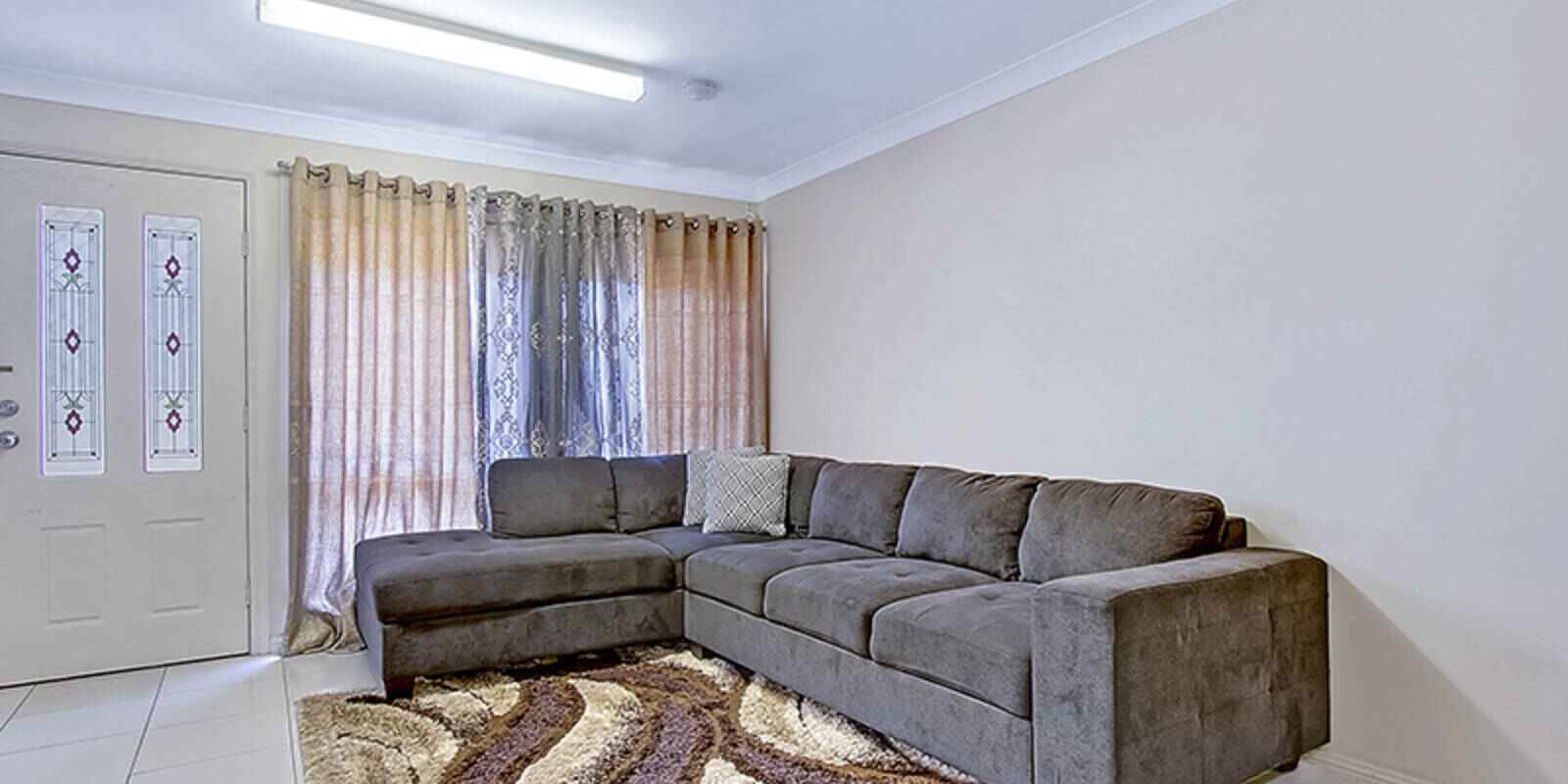 4/9 Gauss Place Tregear