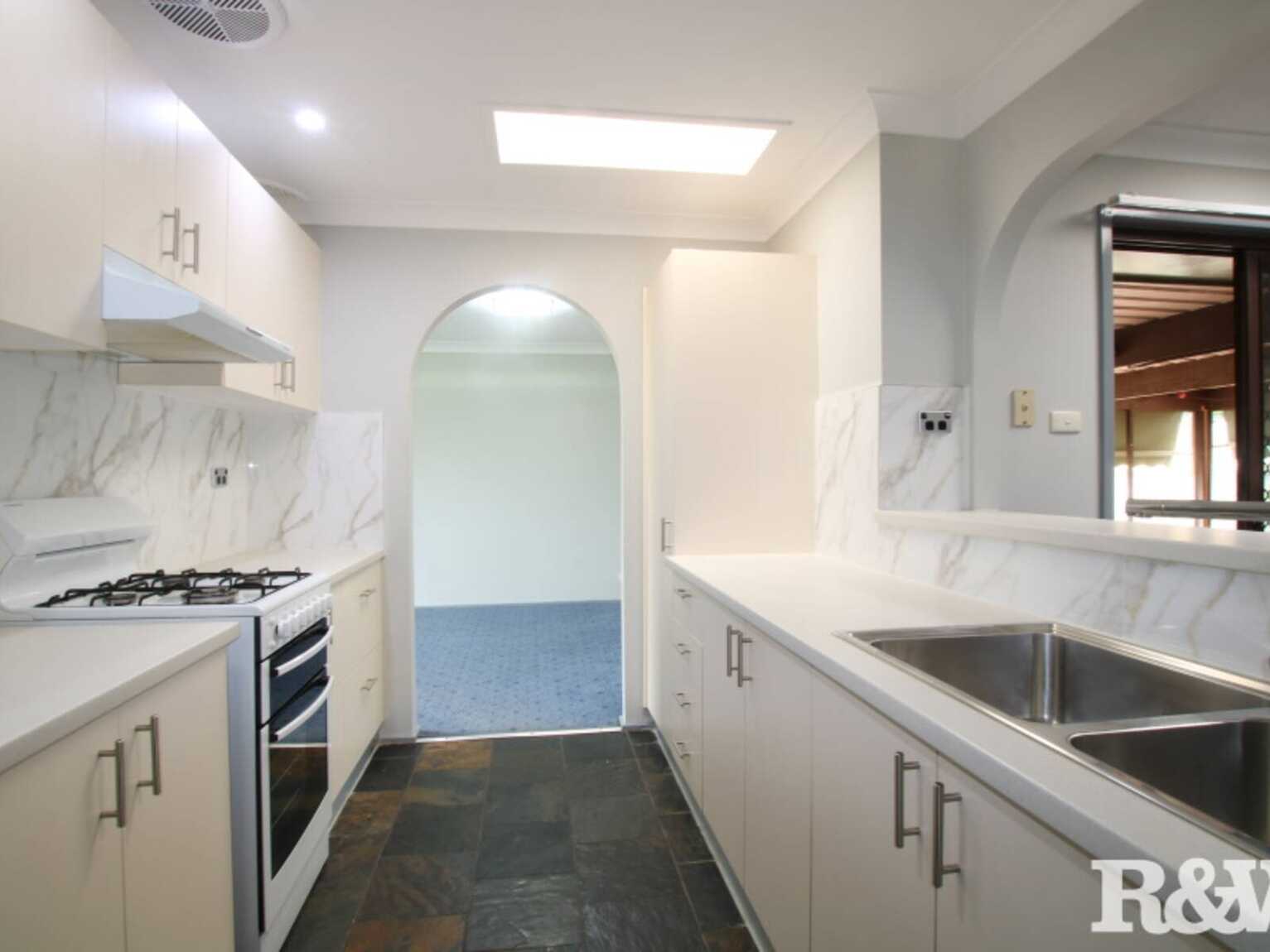 10 Hibiscus Court St Clair