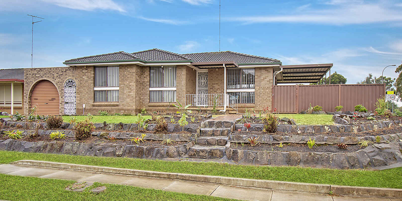 1 Moore Street St Clair