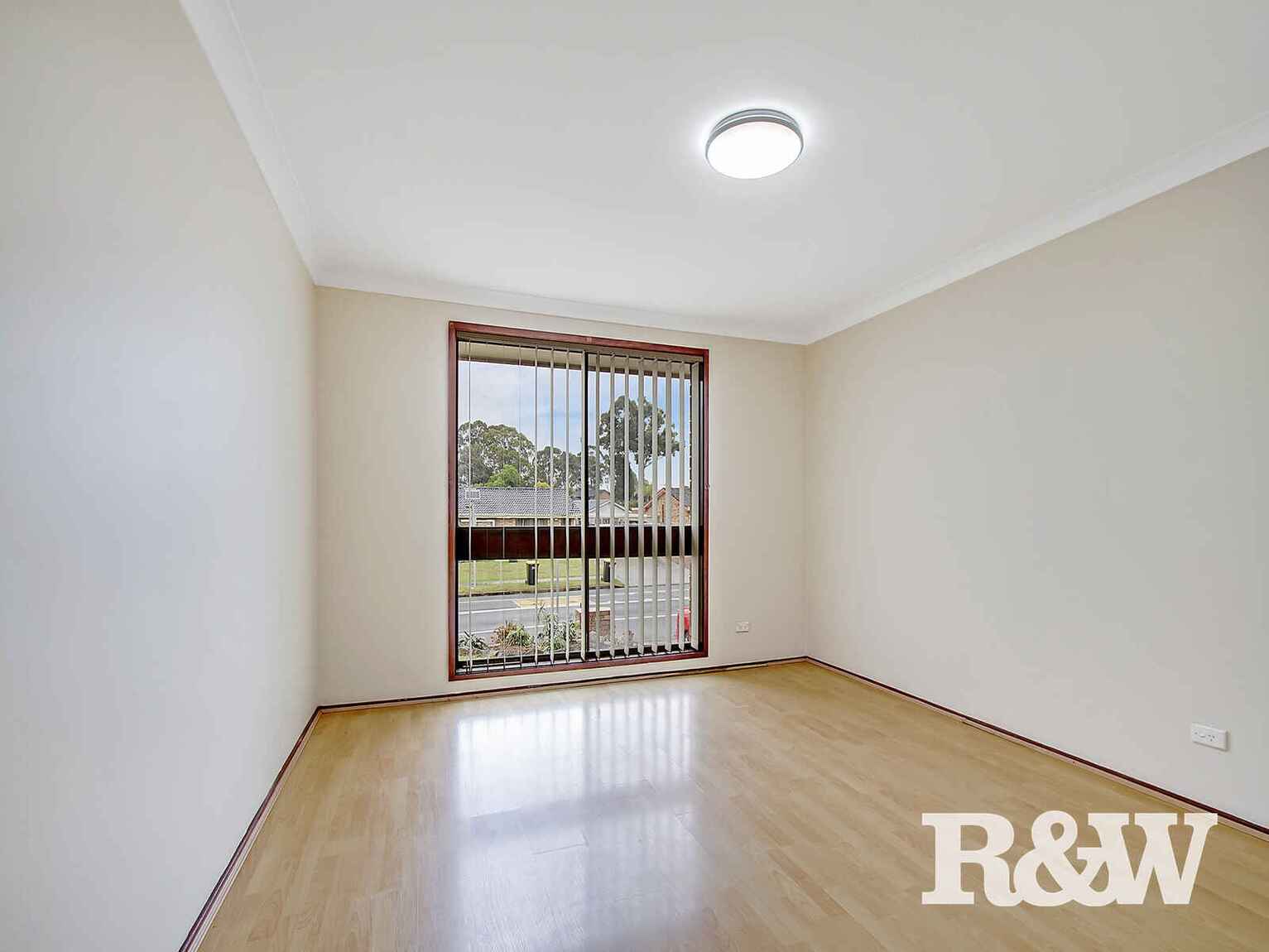 1 Moore Street St Clair