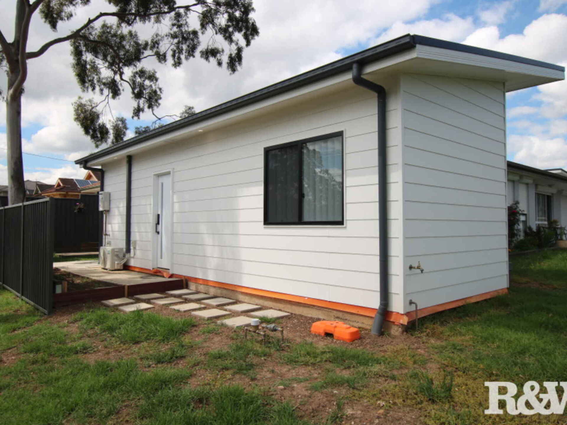1A Cumberland Place Colyton
