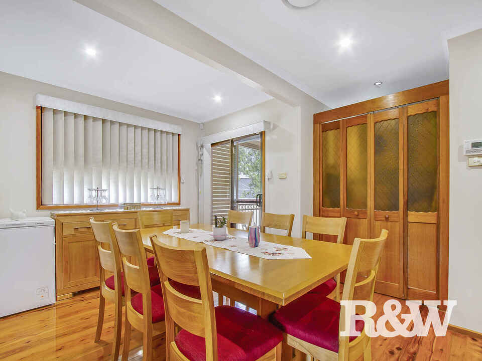 42 Alpine Circuit St Clair