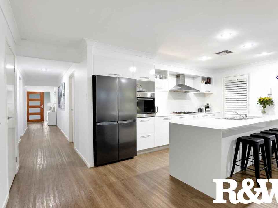 80 Bluestone Drive Glenmore Park