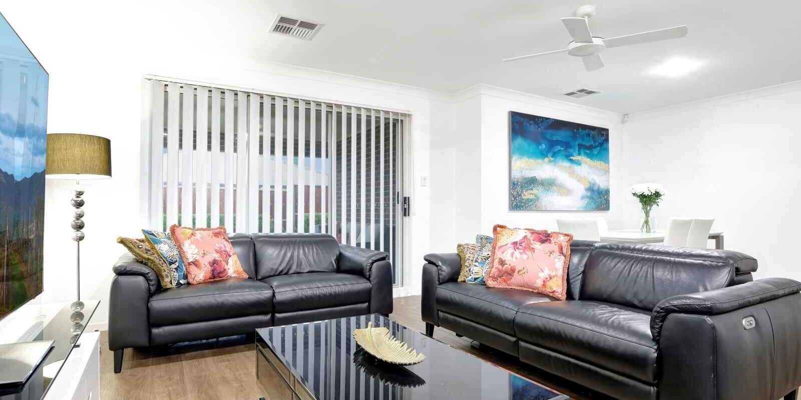 80 Bluestone Drive Glenmore Park 80 Bluestone Drive Glenmore Park