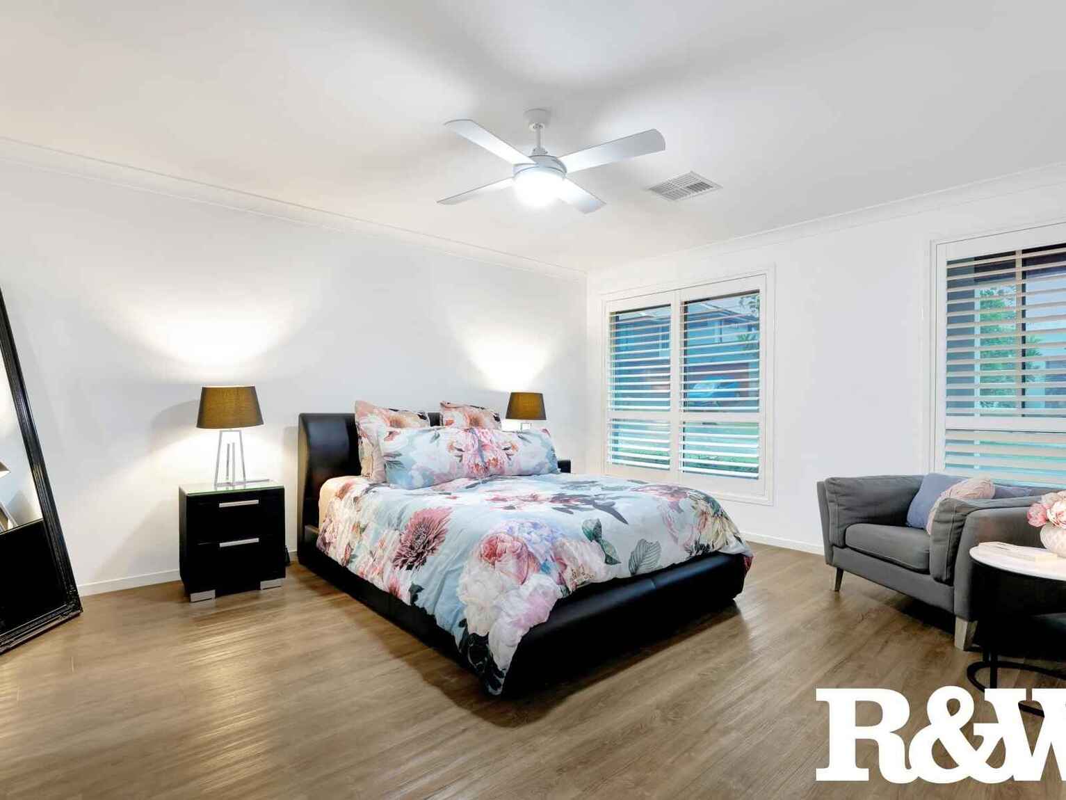80 Bluestone Drive Glenmore Park 80 Bluestone Drive Glenmore Park