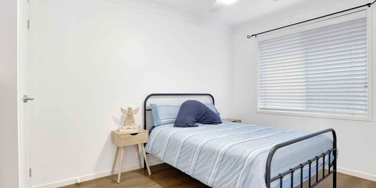 80 Bluestone Drive Glenmore Park 80 Bluestone Drive Glenmore Park