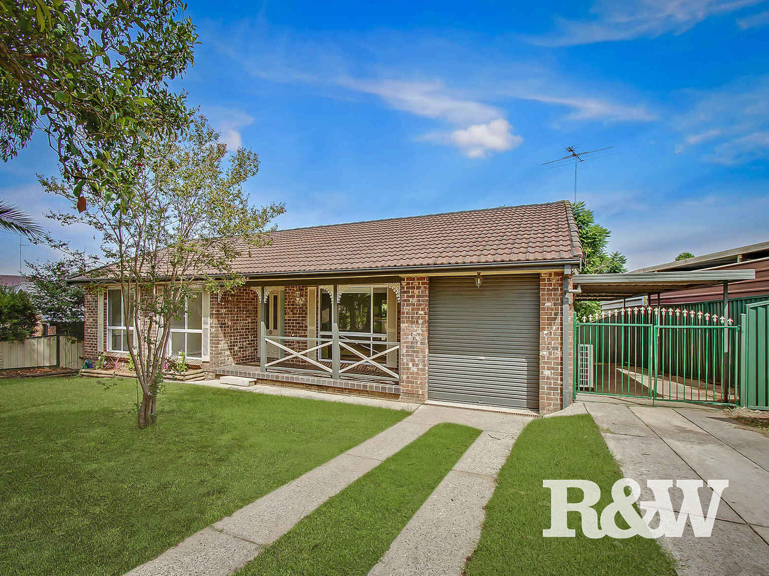 14 Harvey Circuit St Clair