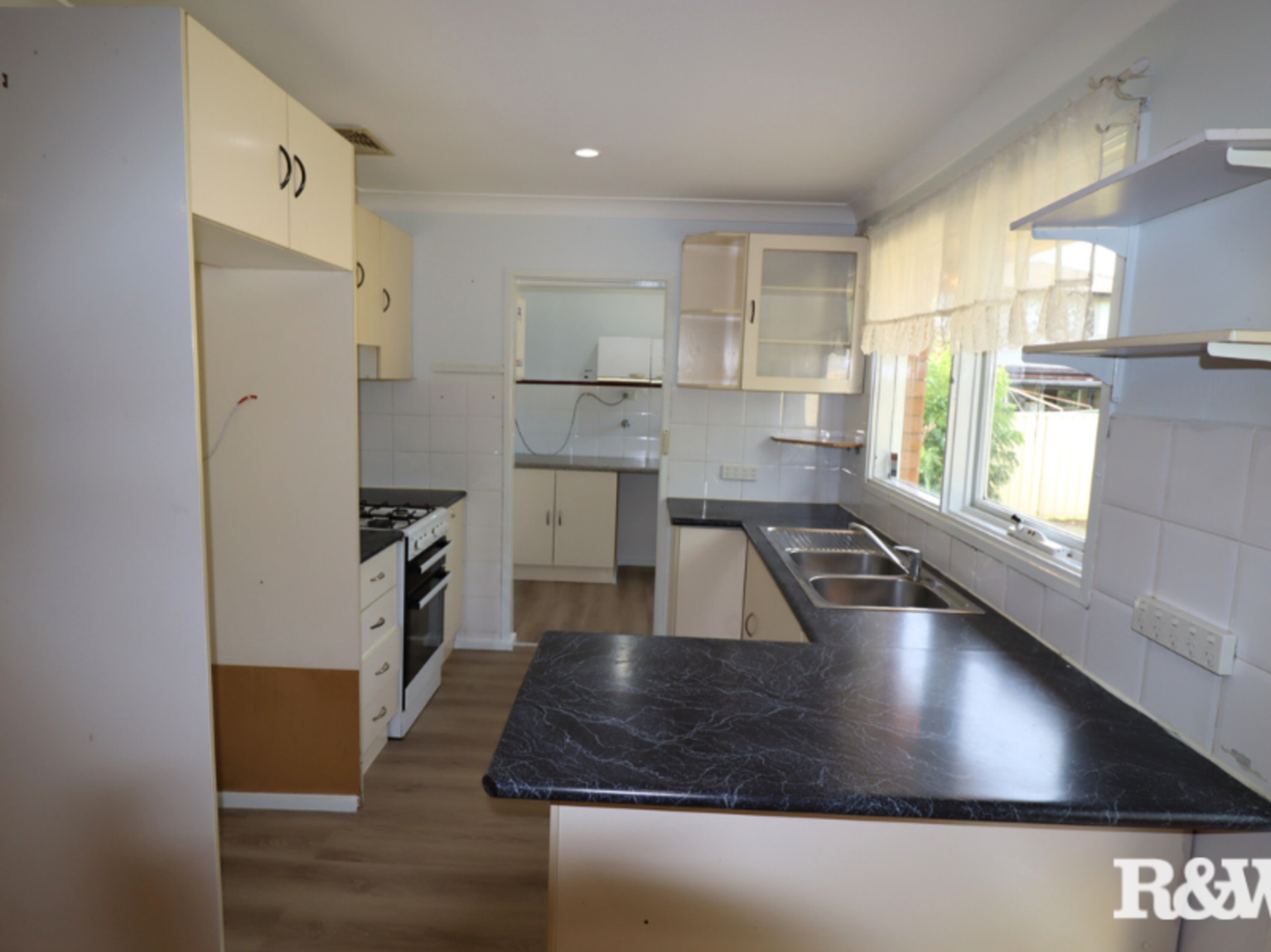 House For Lease 124 Road Colyton