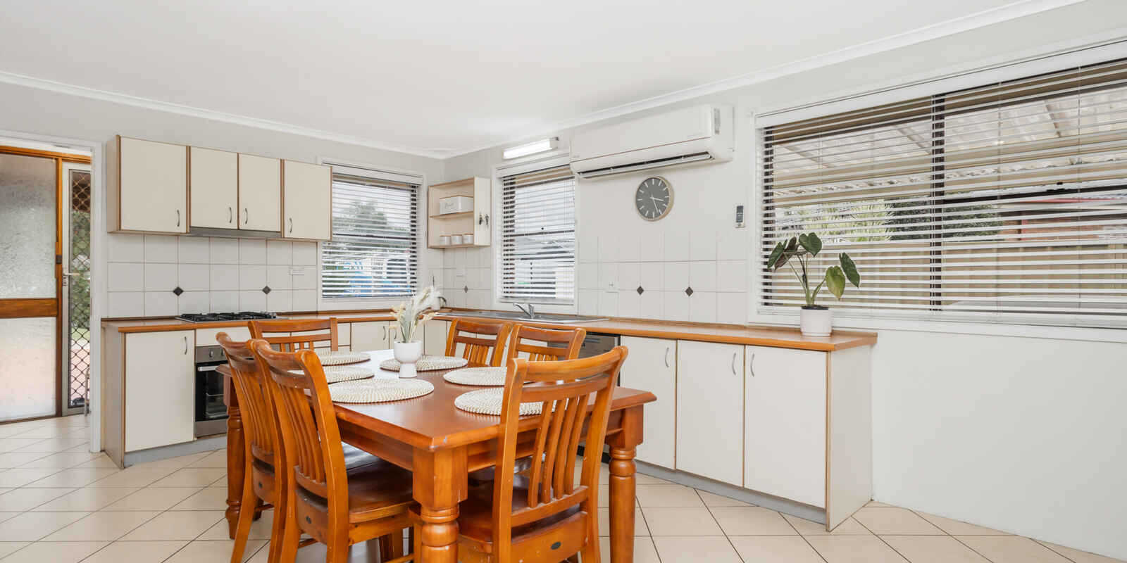 6 Comboyne Place St Clair 6 Comboyne Place St Clair
