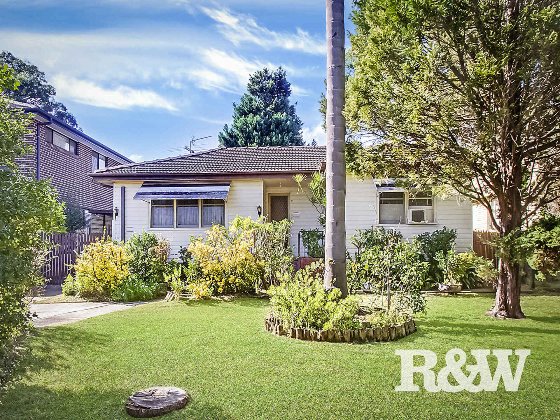 14 Cedar Crescent North St Marys