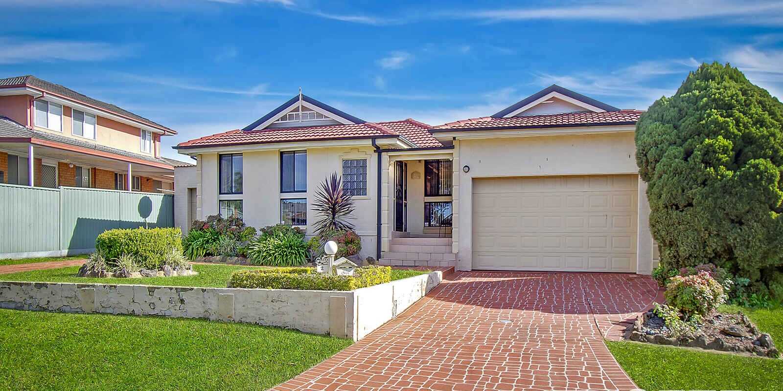 2 Chrisalex Place St Clair