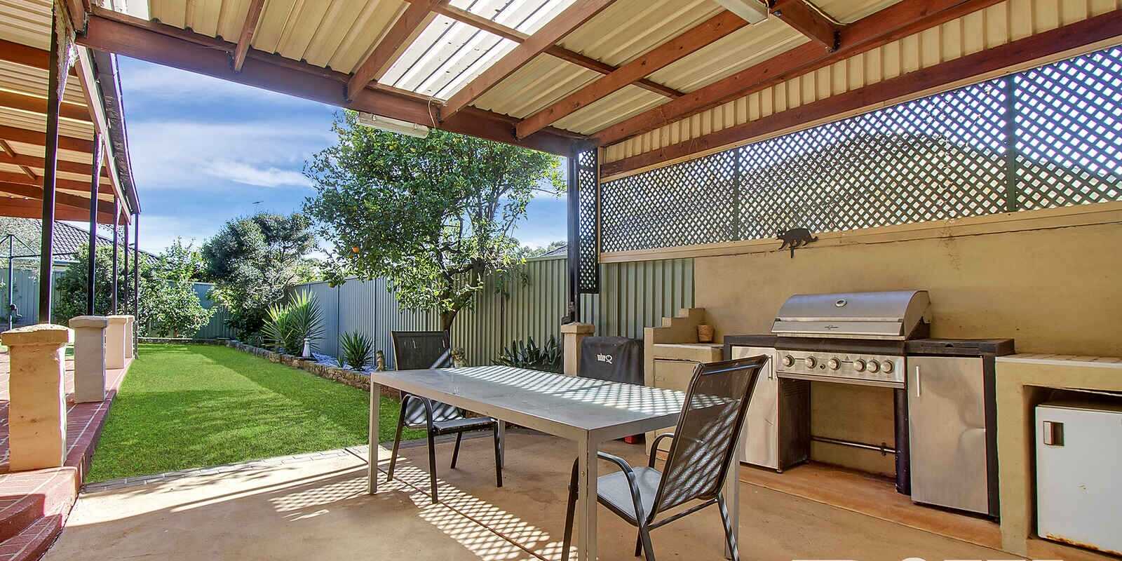 2 Chrisalex Place St Clair