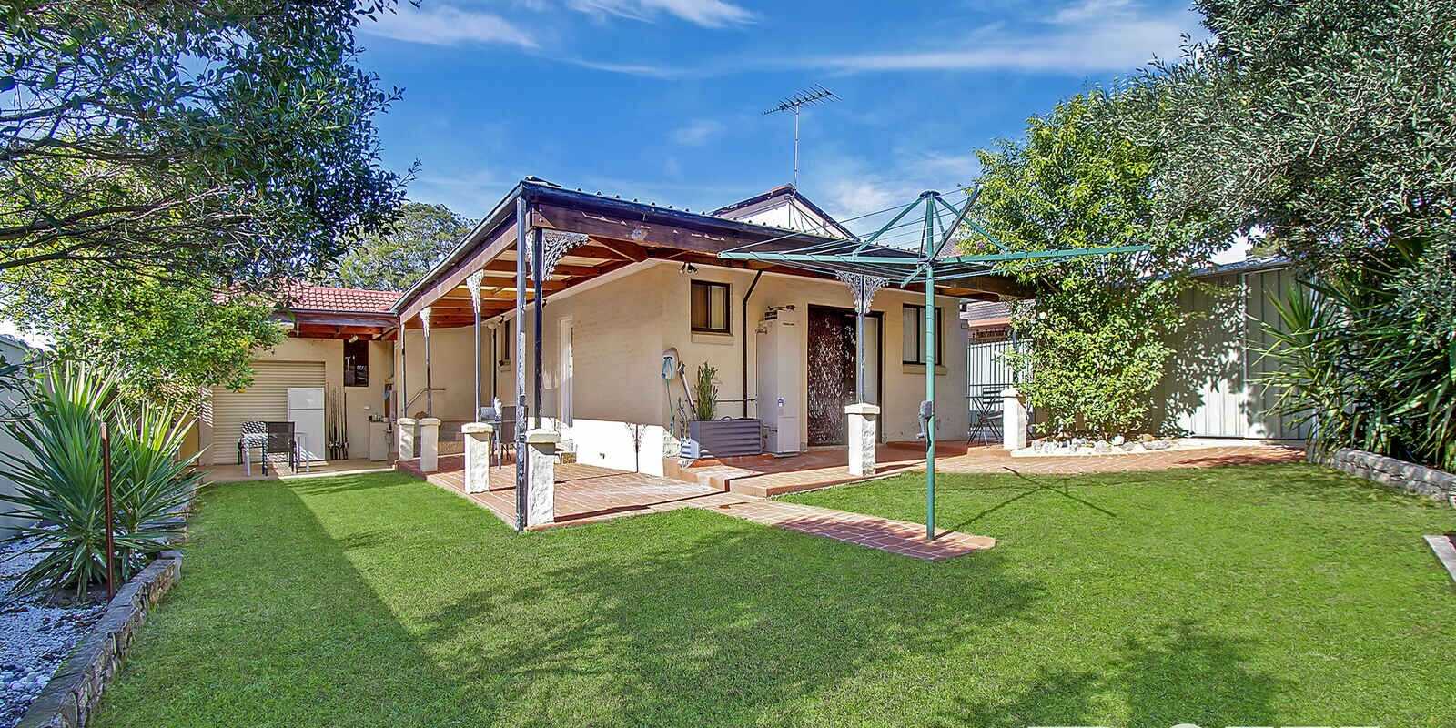 2 Chrisalex Place St Clair