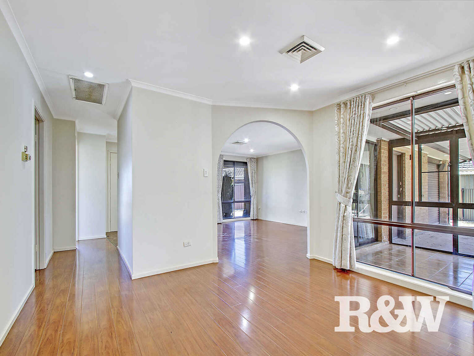 3 Tao Close St Clair