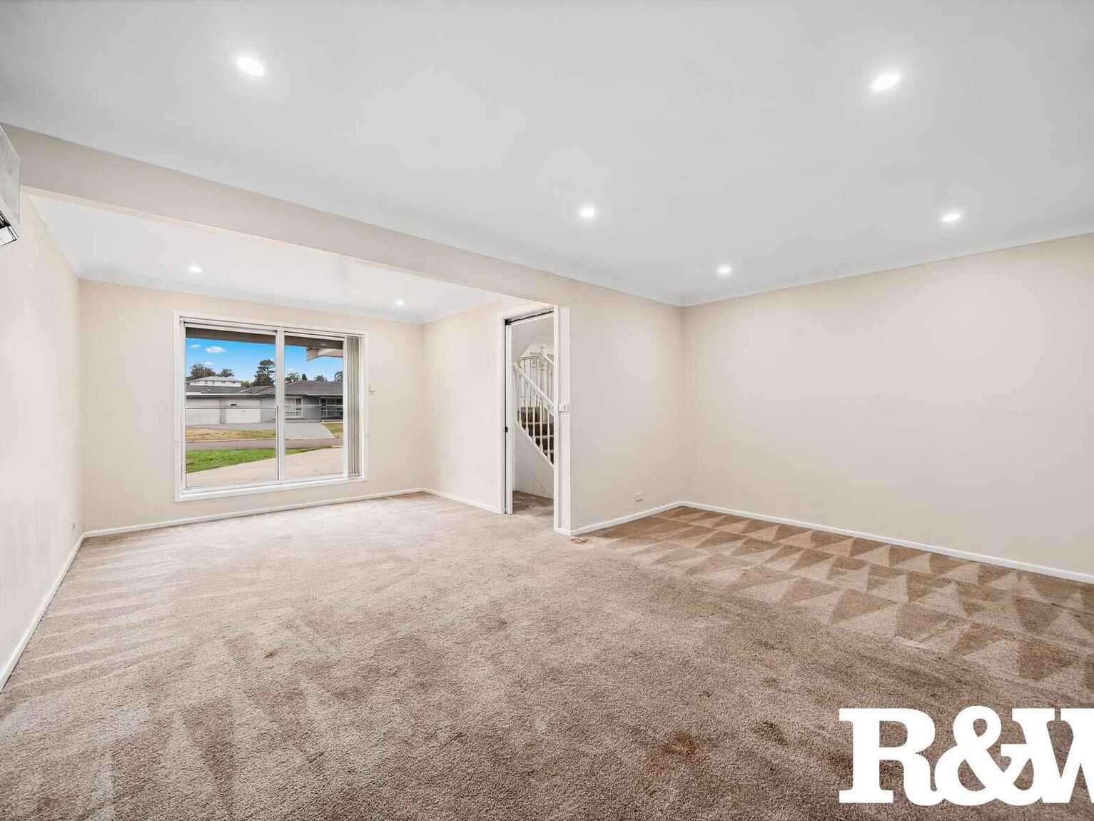 15 Tulip Place St Clair 15 Tulip Place St Clair