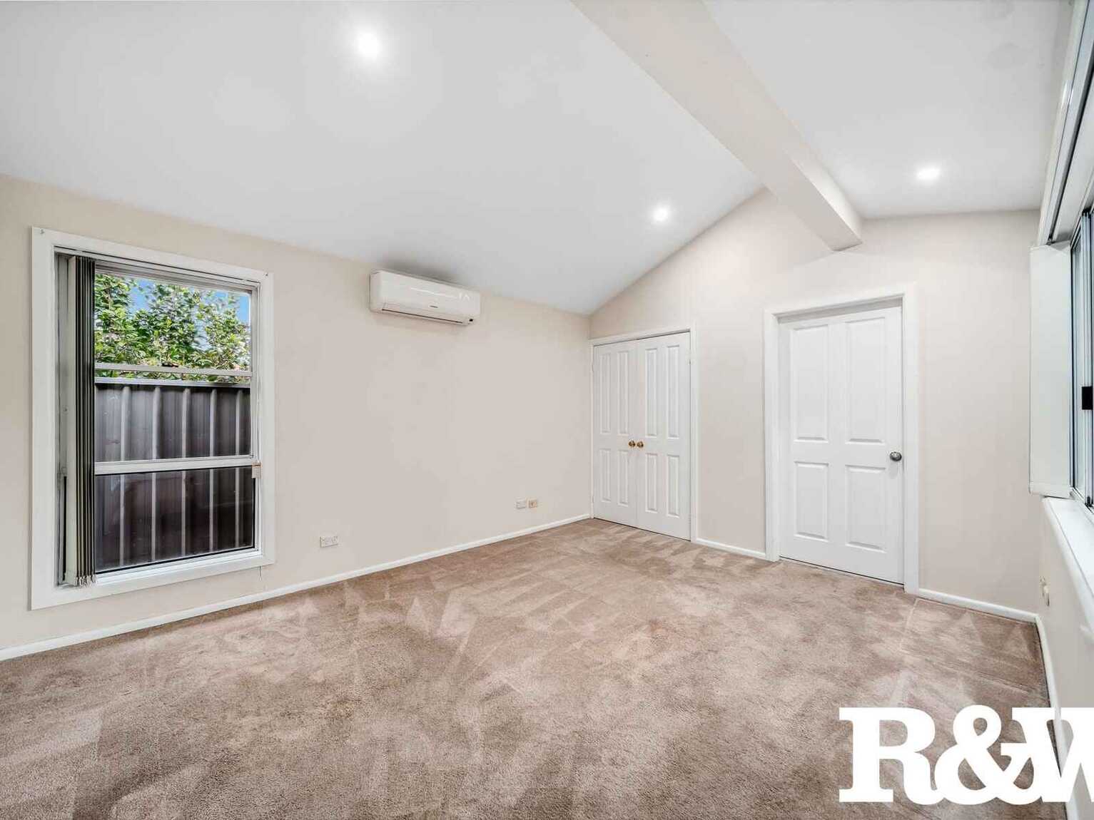 15 Tulip Place St Clair 15 Tulip Place St Clair