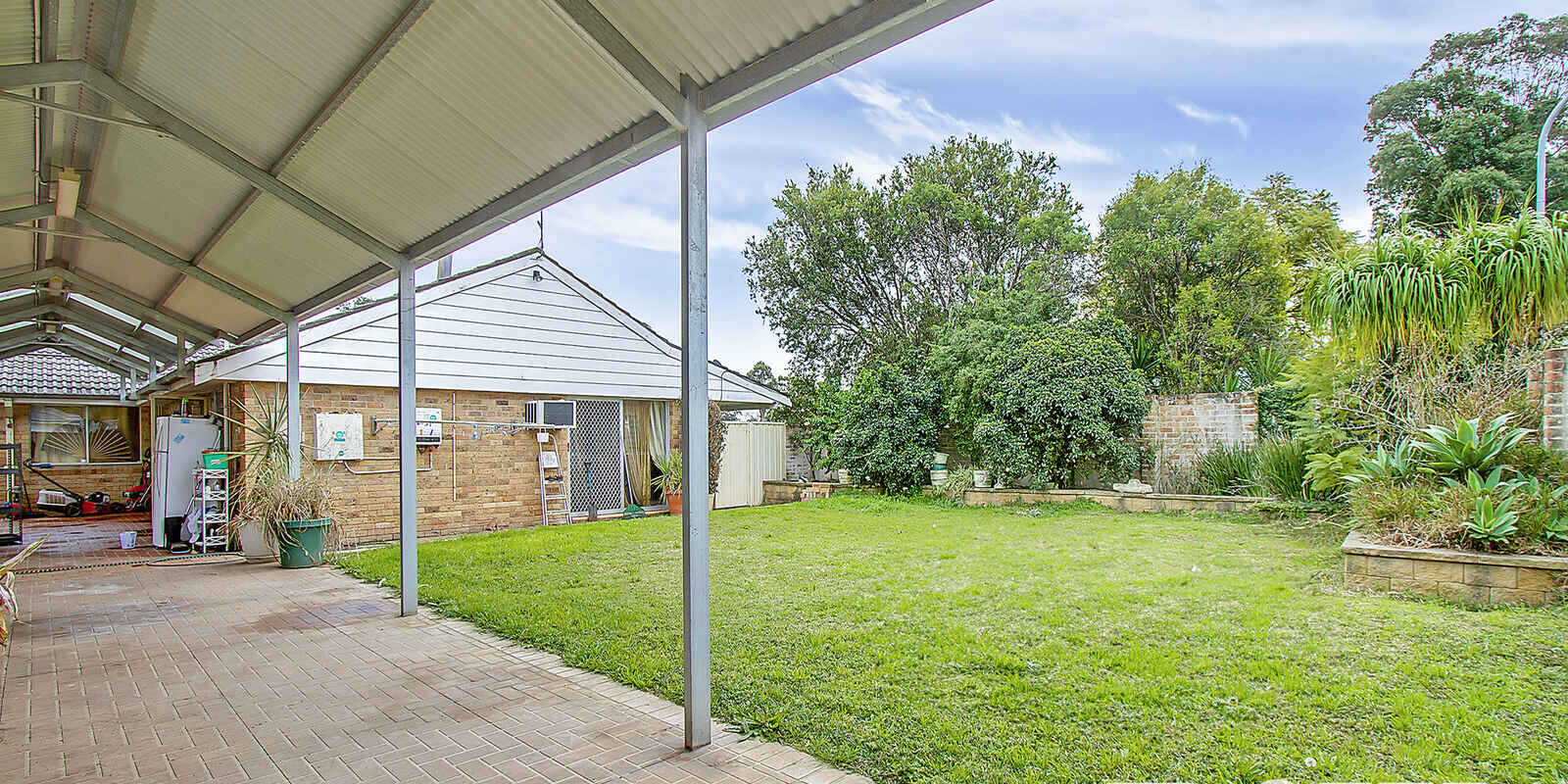2 The Grandstand St Clair