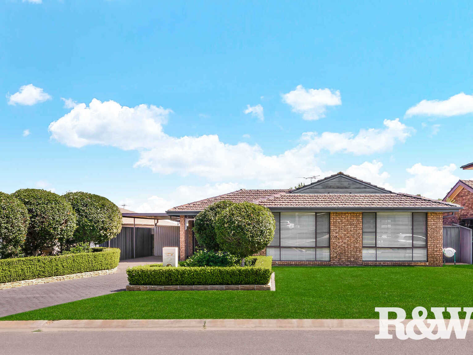 2 Tumut Place St Clair 2 Tumut Place St Clair