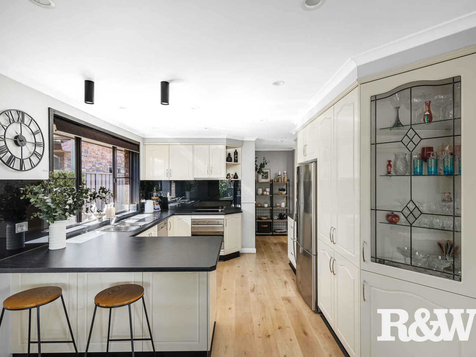 2 Tumut Place St Clair 2 Tumut Place St Clair