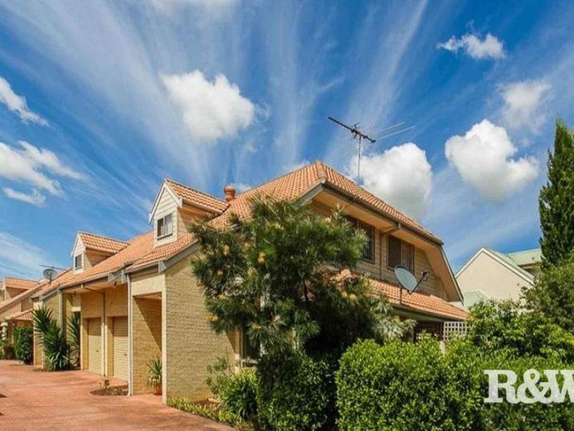 3/20 John Street St Marys