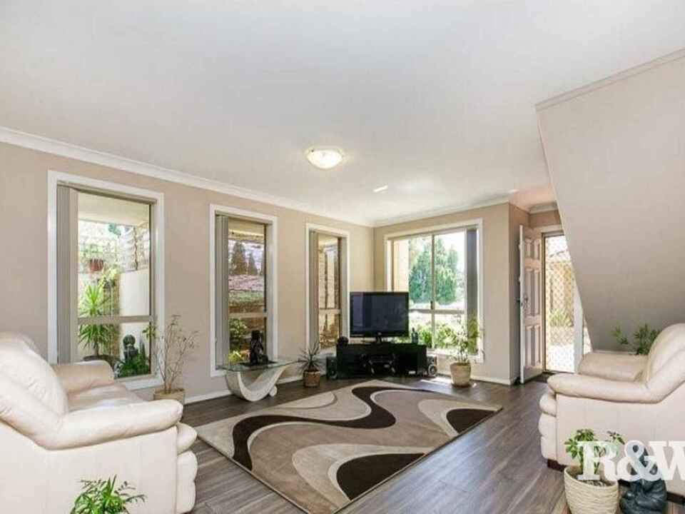 3/20 John Street St Marys