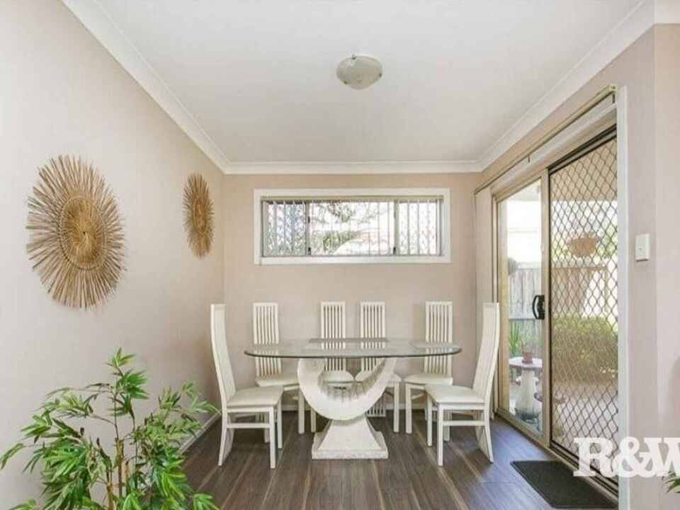 3/20 John Street St Marys