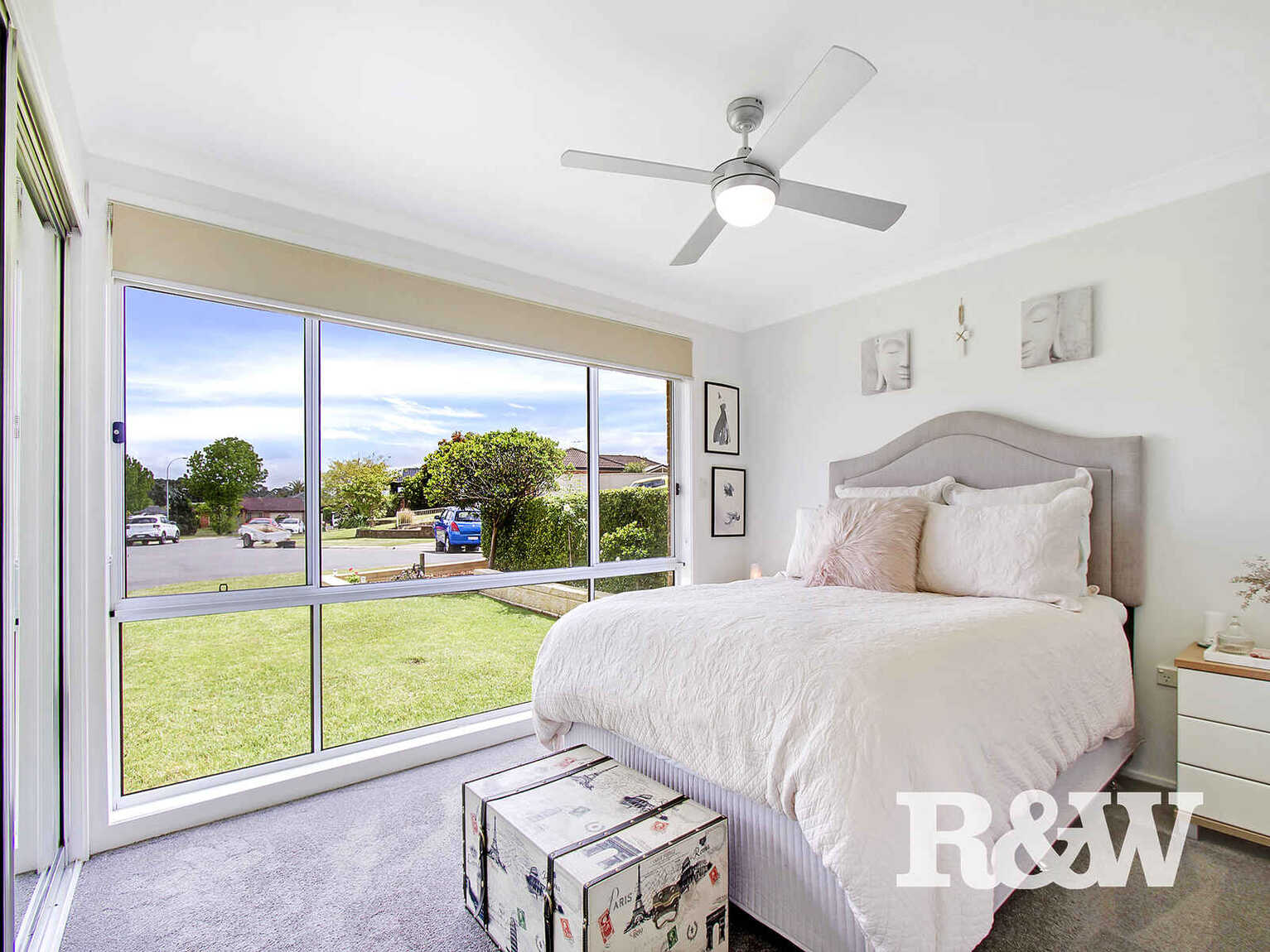 6 Pecos Close St Clair