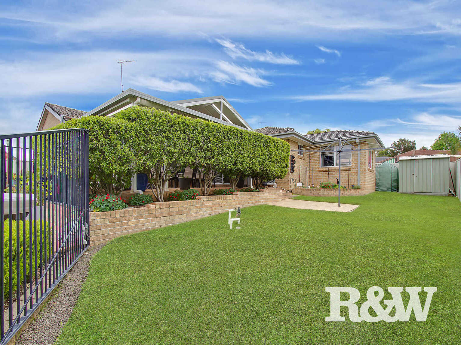 6 Pecos Close St Clair