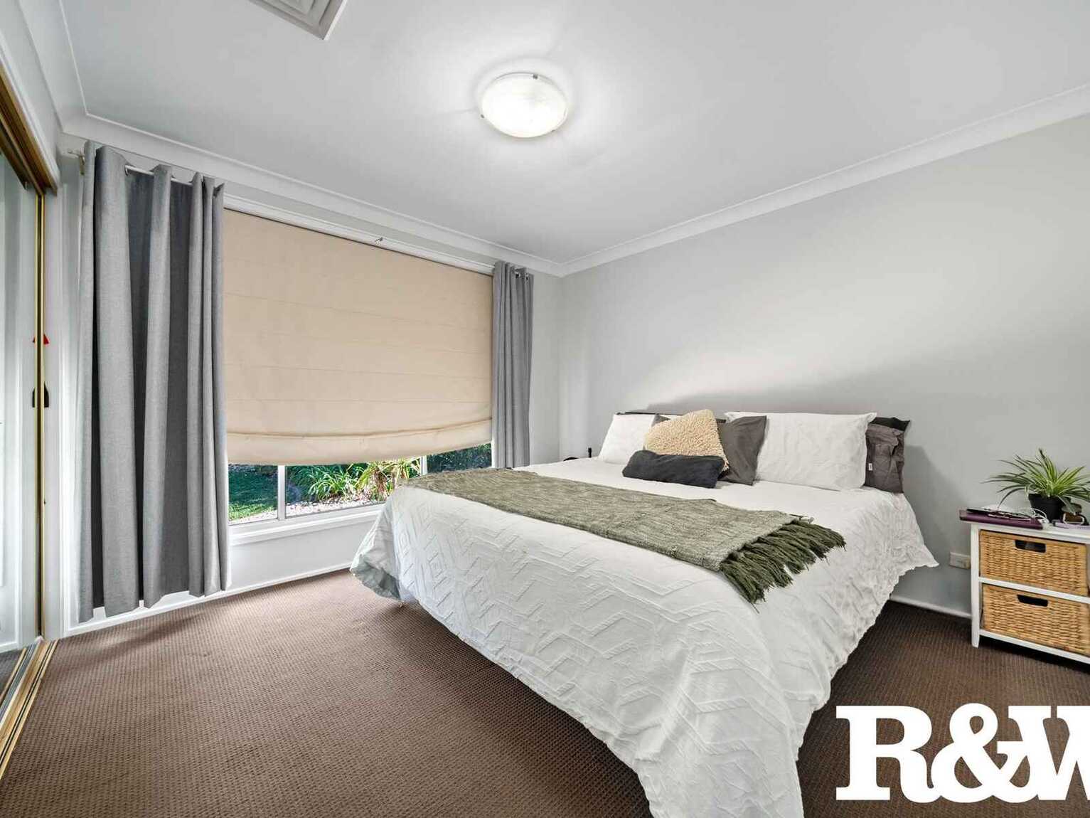 90 Fantail Crescent Erskine Park