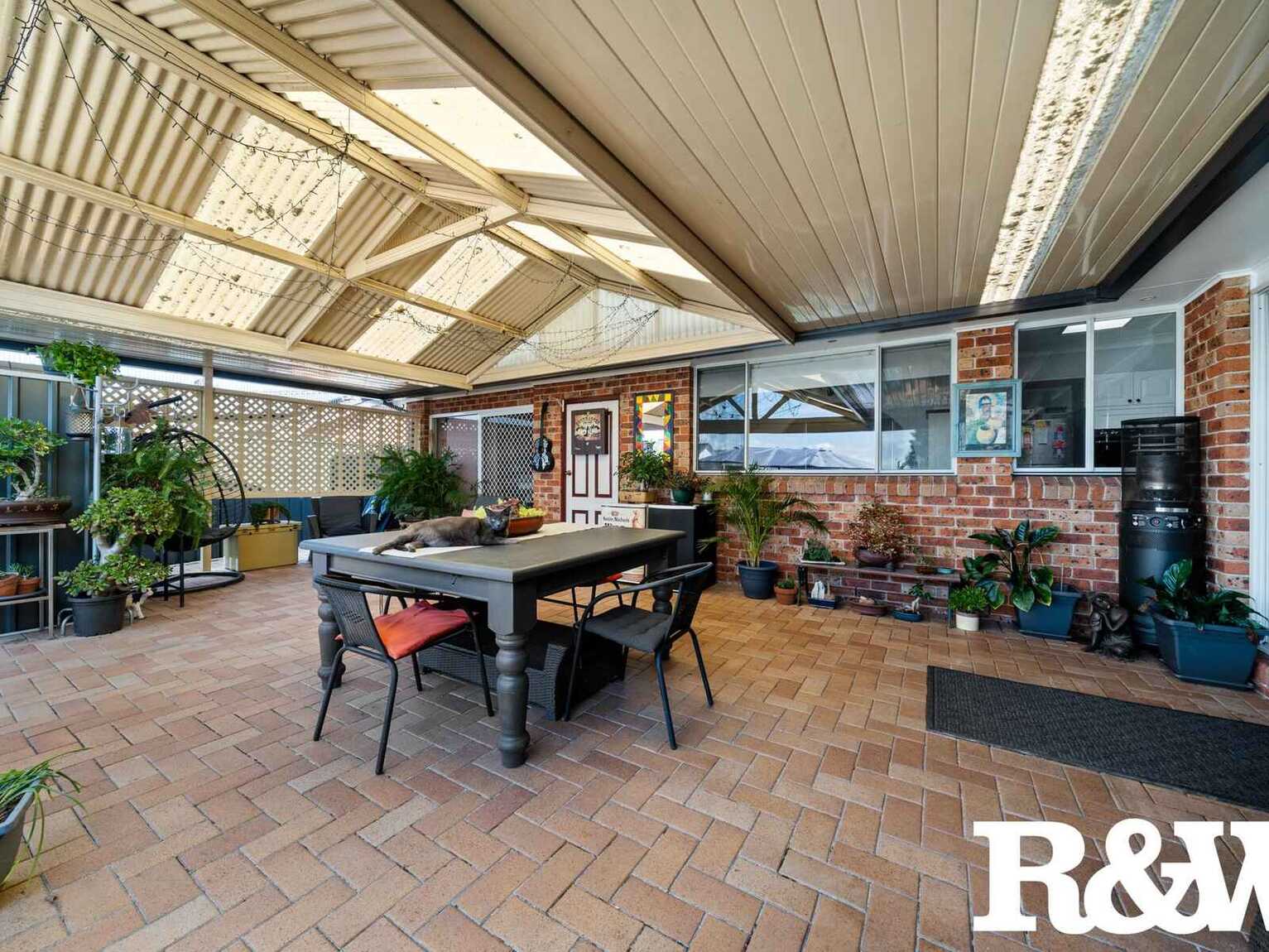 90 Fantail Crescent Erskine Park