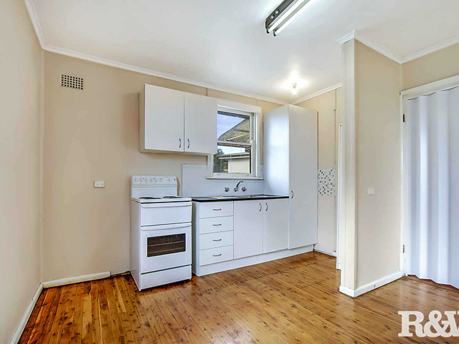 30 & 30A Debrincat Avenue North St Marys 30 & 30A Debrincat Avenue North St Marys