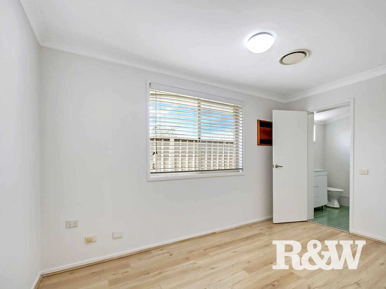6 Bluebird Road Cranebrook 6 Bluebird Road Cranebrook