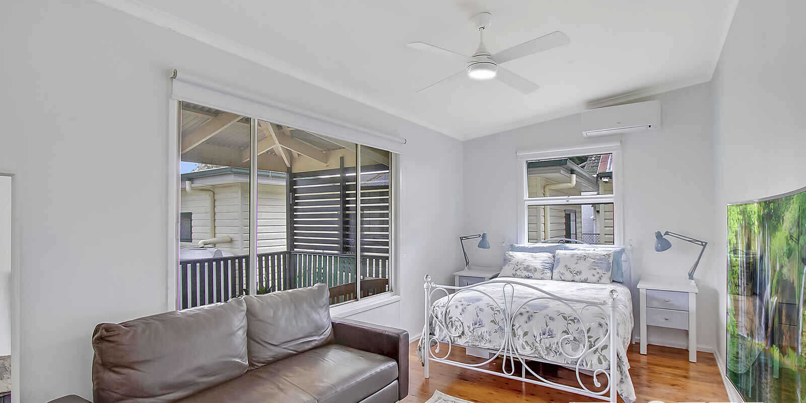 23 & 23A Epping Close Cambridge Park
