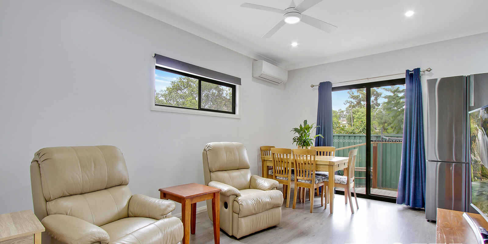 23 & 23A Epping Close Cambridge Park