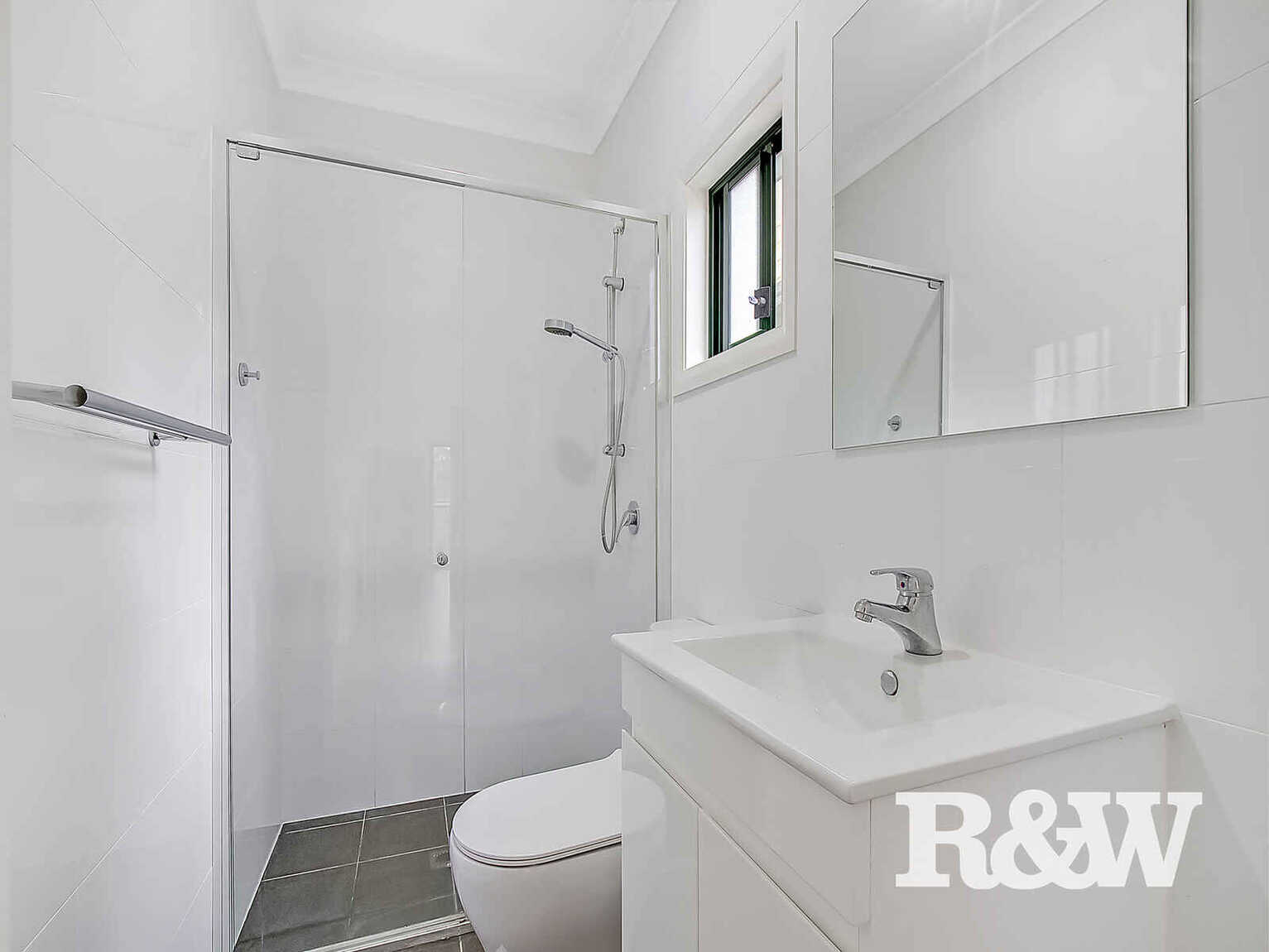 23 & 23A Epping Close Cambridge Park