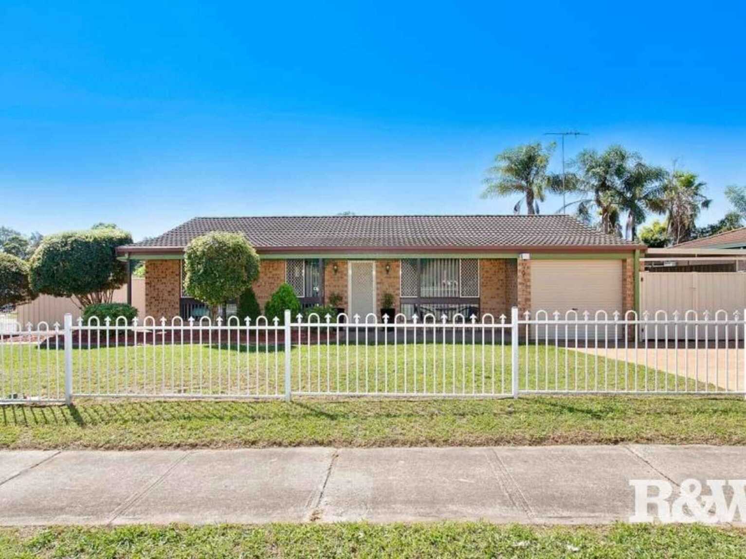 9 Sunflower Drive Claremont Meadows 9 Sunflower Drive Claremont Meadows