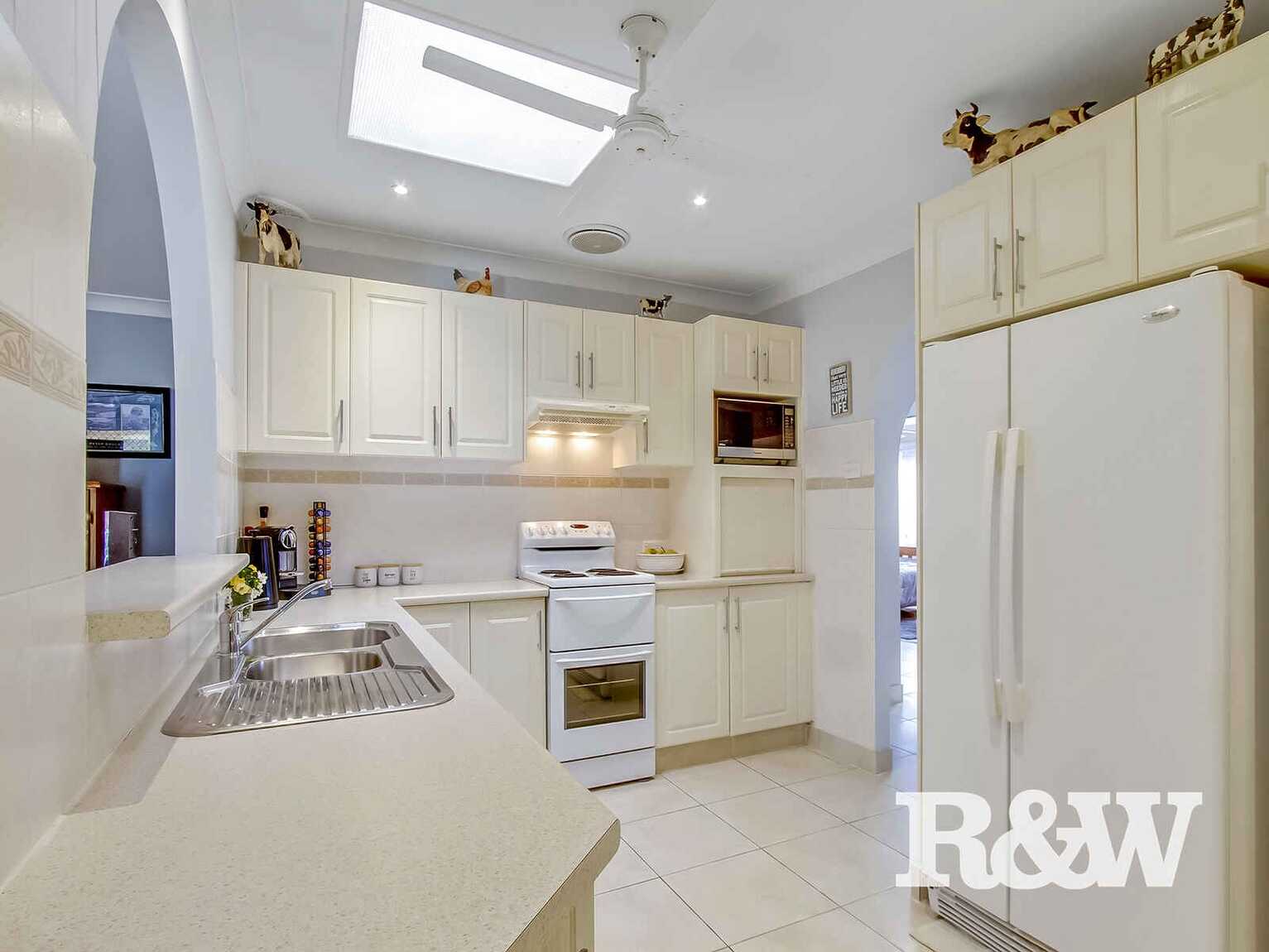 4 Villiers Place Oxley Park 4 Villiers Place Oxley Park