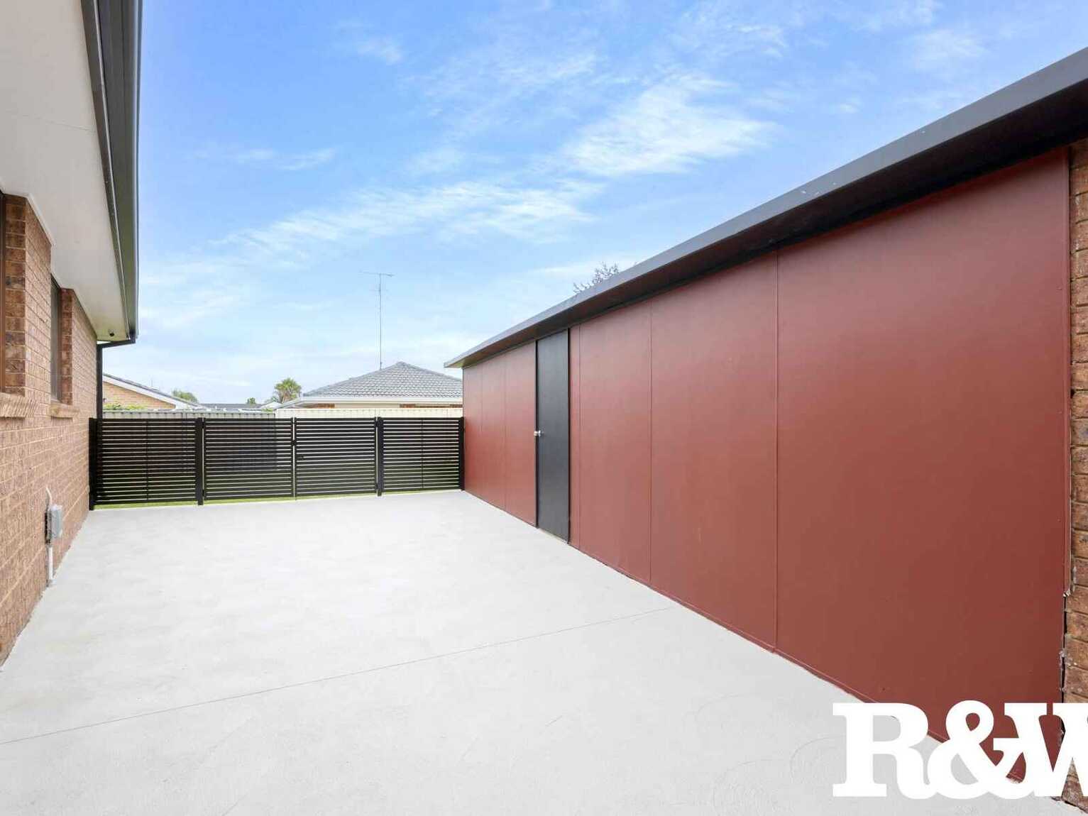13 Kala Circuit St Clair 13 Kala Circuit St Clair