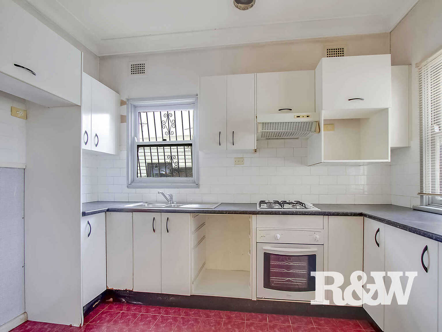 28 Cooinda Street Colyton 28 Cooinda Street Colyton