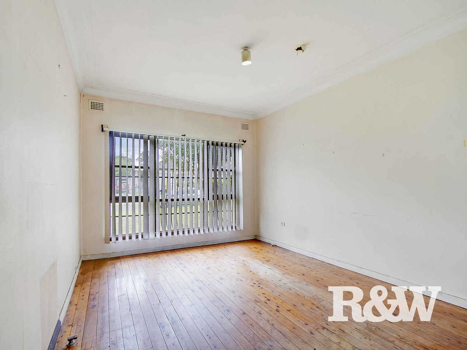 28 Cooinda Street Colyton 28 Cooinda Street Colyton