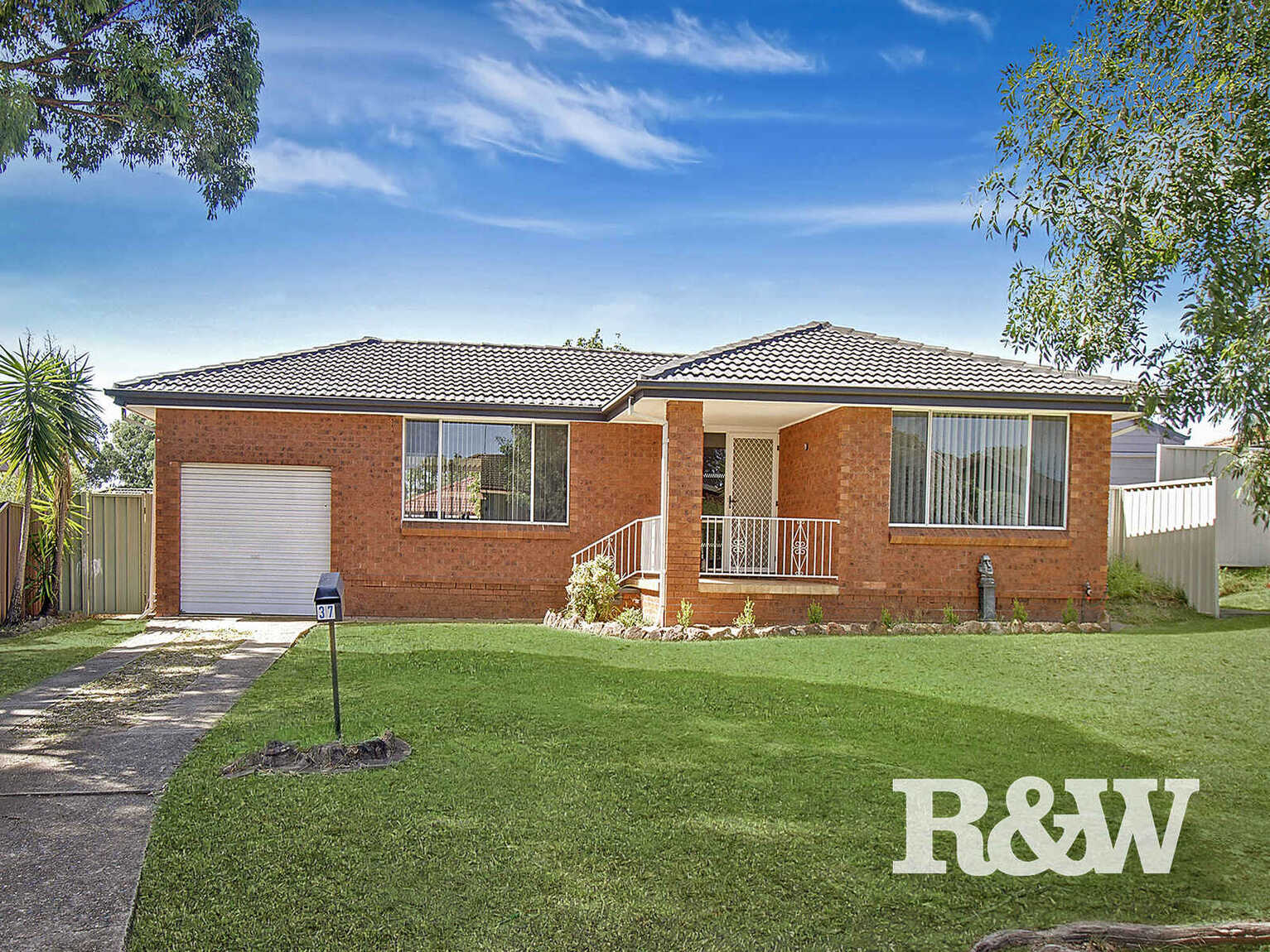 37 Windrush Circuit St Clair 37 Windrush Circuit St Clair