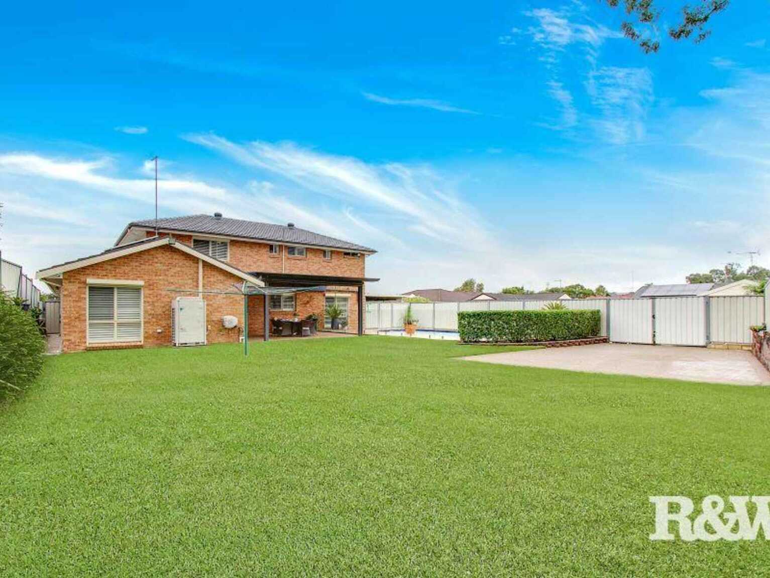 1 Hocking Place Erskine Park