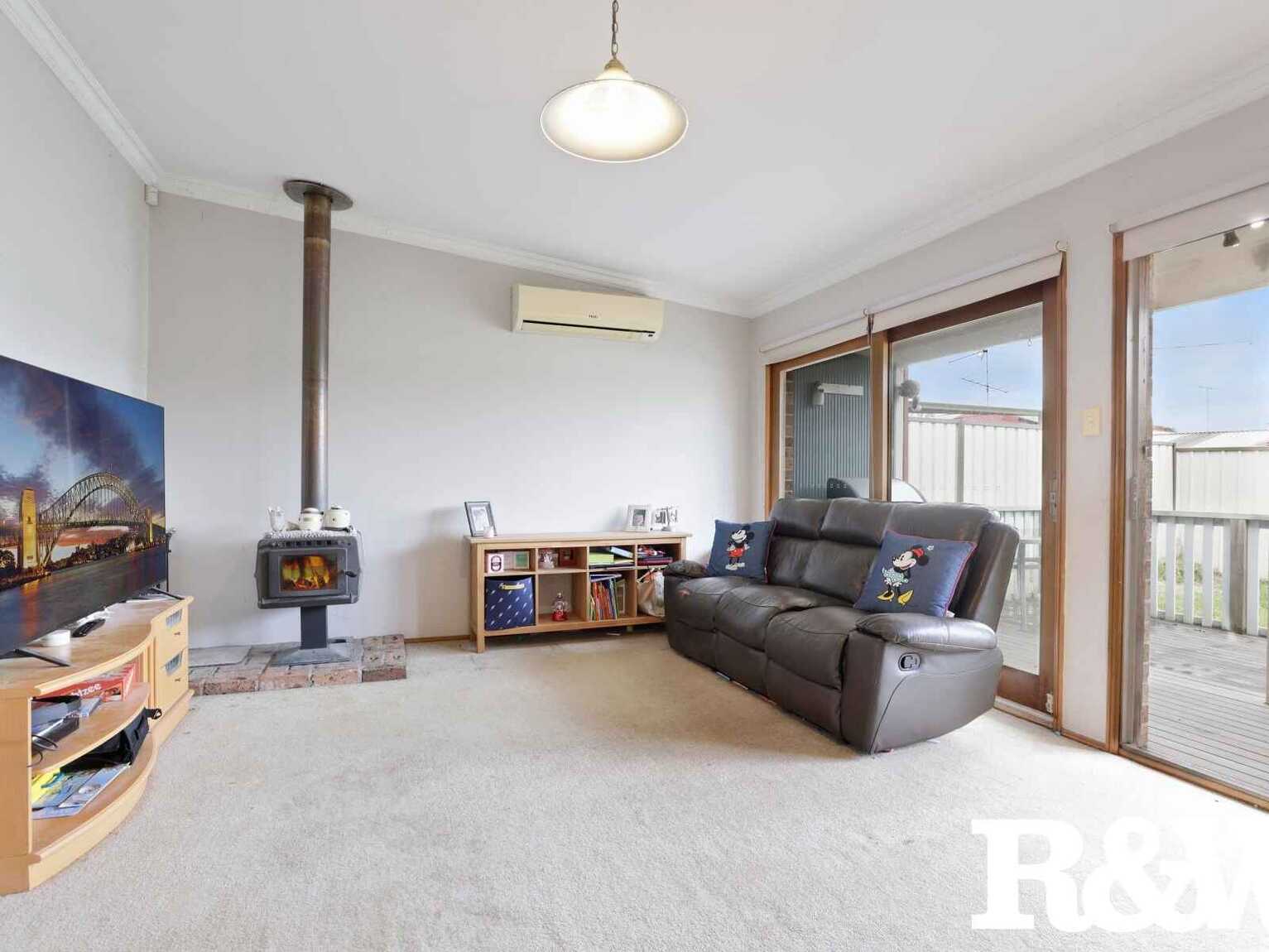 36 Jeffrey Avenue St Clair 36 Jeffrey Avenue St Clair
