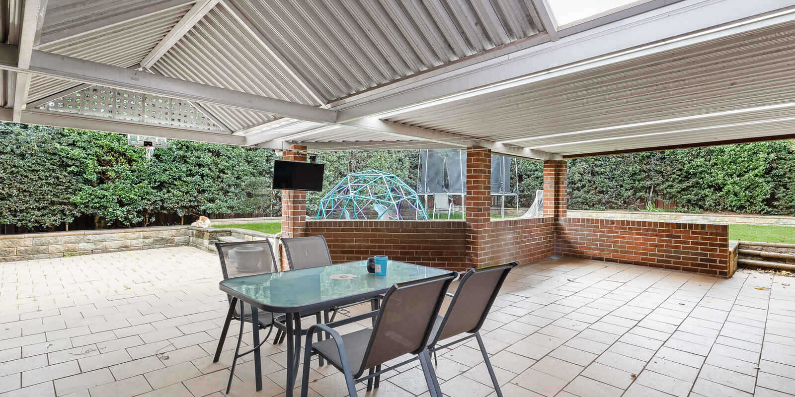 16 Como Close St Clair