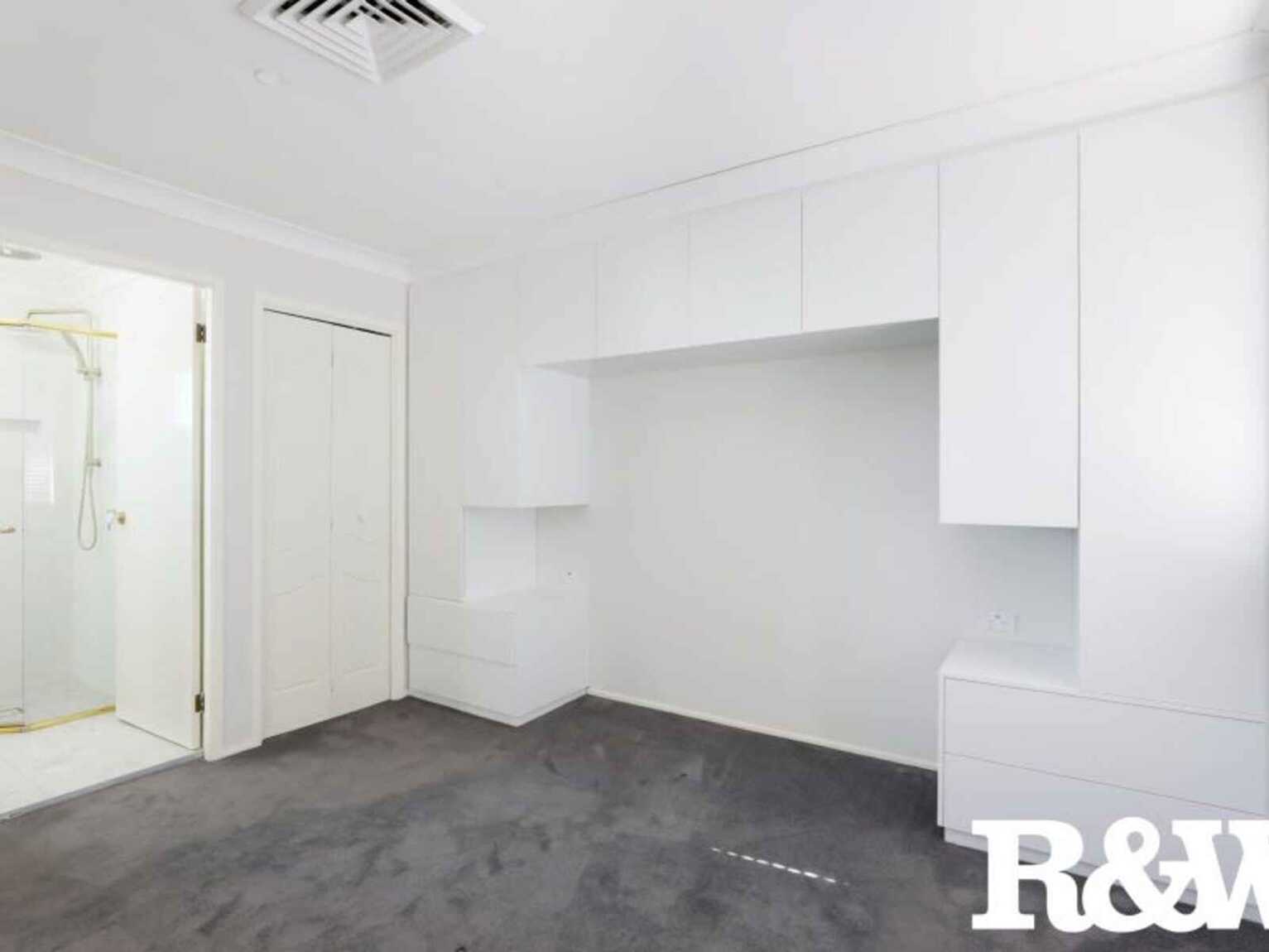 13 Wills Glen St Clair