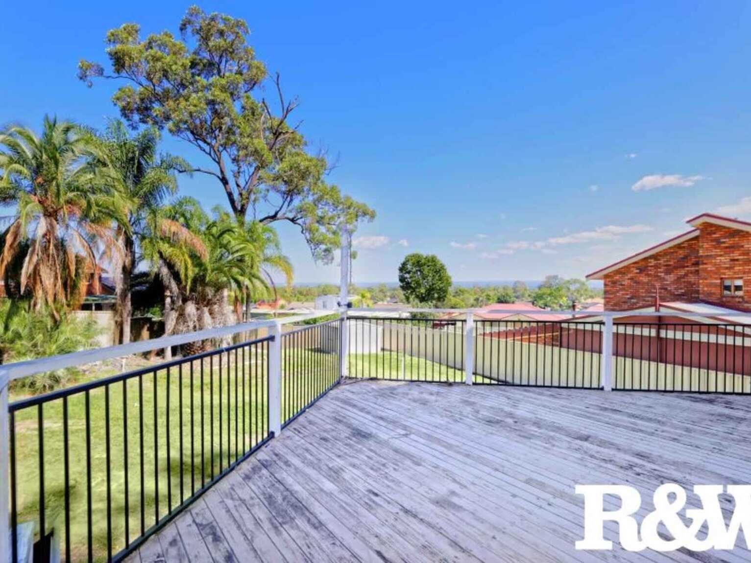 13 Wills Glen St Clair