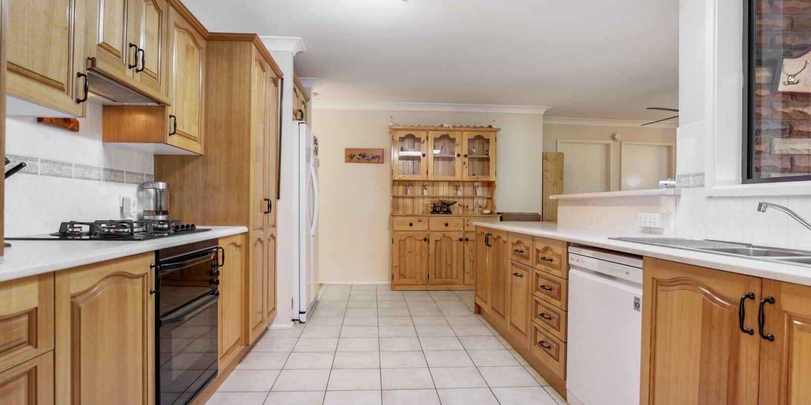1 Tulip Place St Clair 1 Tulip Place St Clair