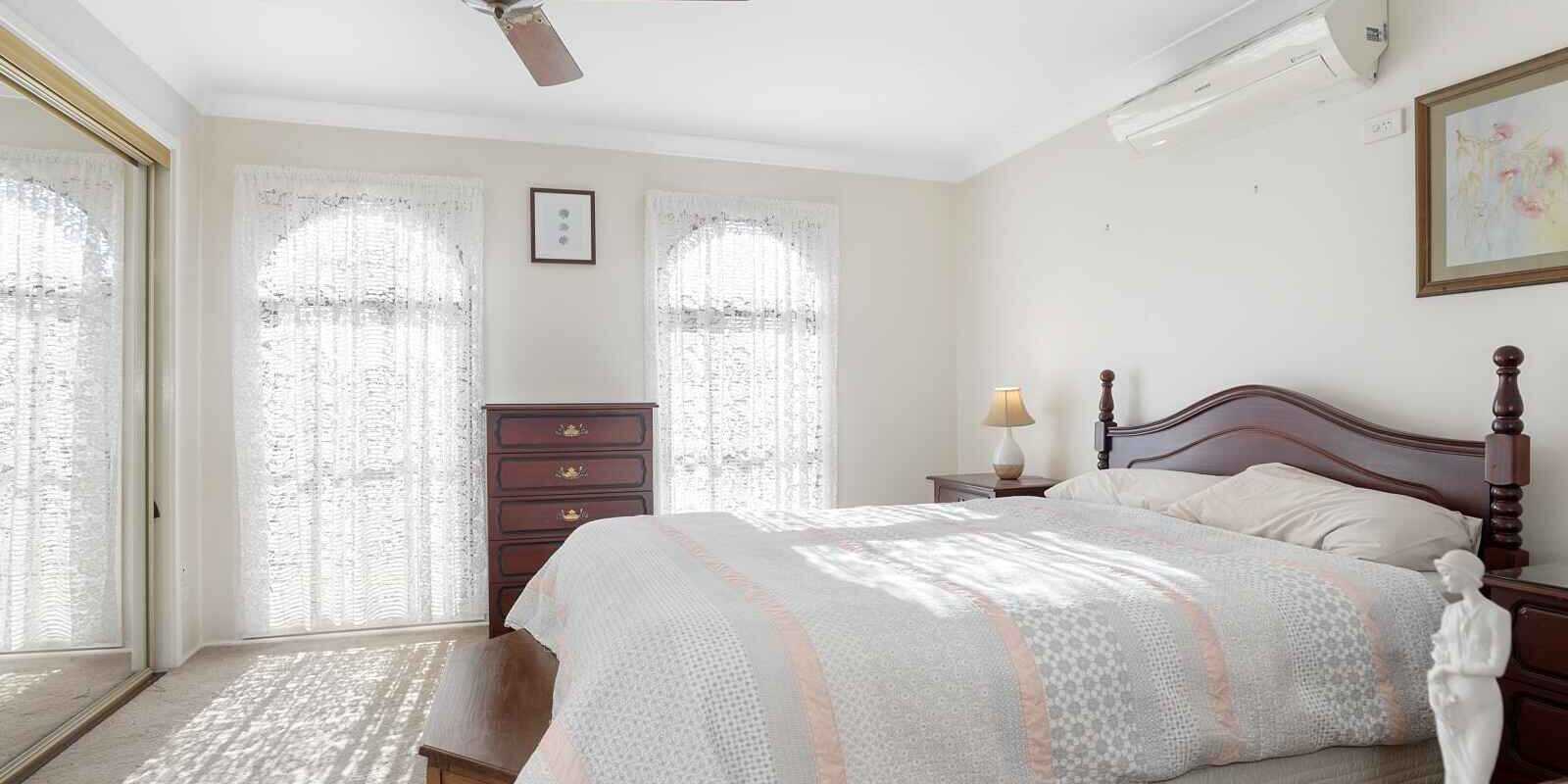 1 Tulip Place St Clair 1 Tulip Place St Clair