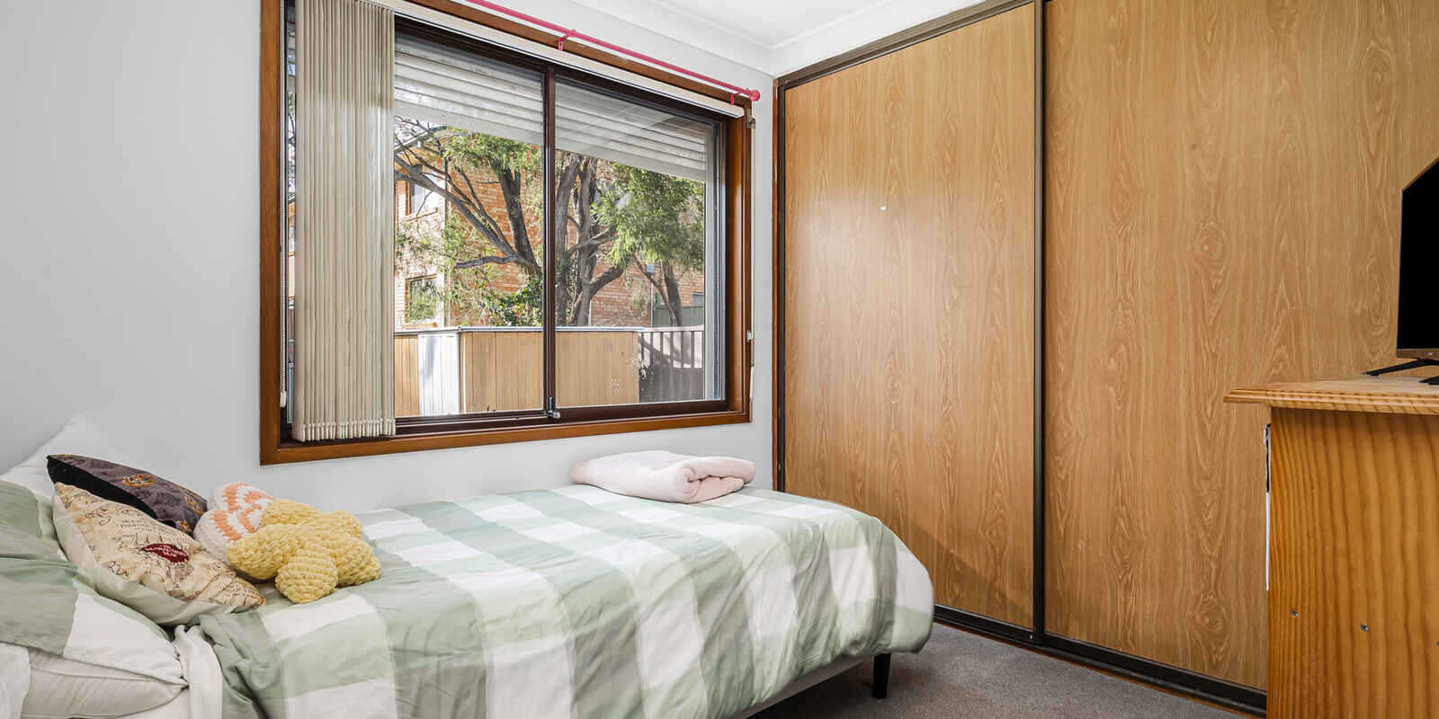 36 Explorers Way St Clair