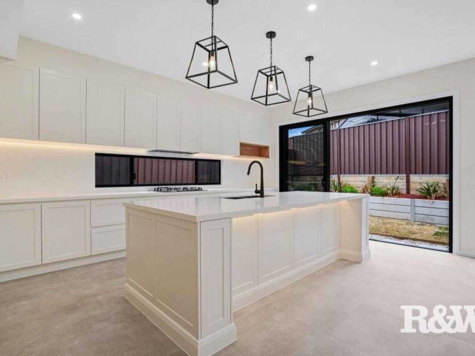 24 Mustang Avenue St Clair